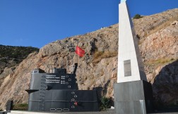 Памятник героям-подводникам в Балаклаве