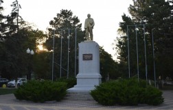 Памятник Ленину (Минеральные Воды)