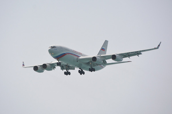 Россия приостанавливает авиасообщение